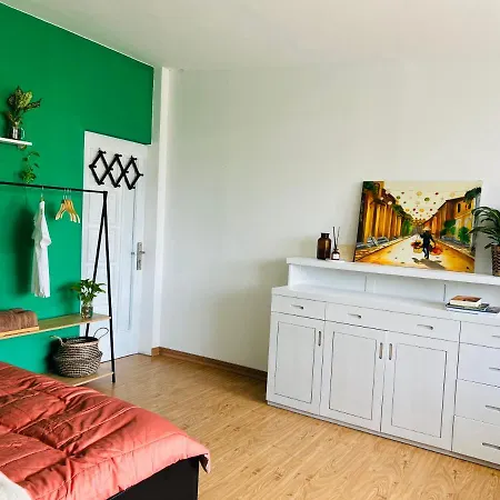 Terra Homestay - Elevator & Terrace - 150M To Hoan Kiem Lake-3